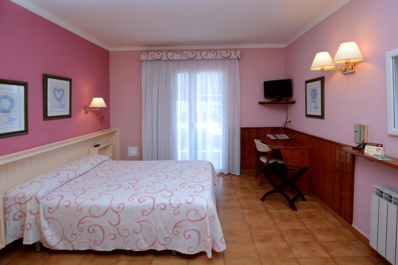 Casa feliu Hotel Santa Susanna Exterior foto